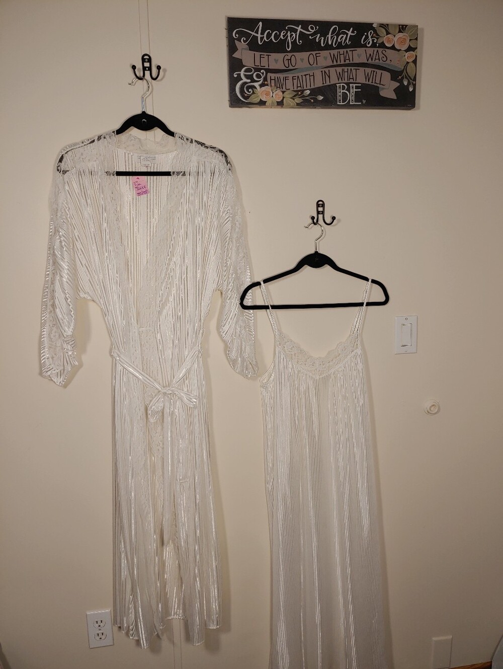 NWOT Small (L/XL) Sexy Feminine Colesce Collection White Lingerie